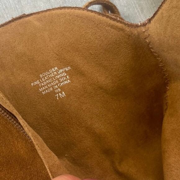 Vtg Charles David Boulder Suede Leather Camel Western Fringe Bootie Boots SZ 7 - Picture 10 of 11